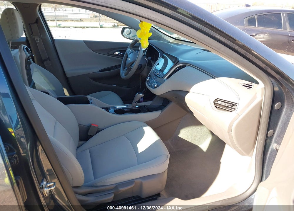 2019 CHEVROLET MALIBU 1LS VIN: 1G1ZB5STXKF145612