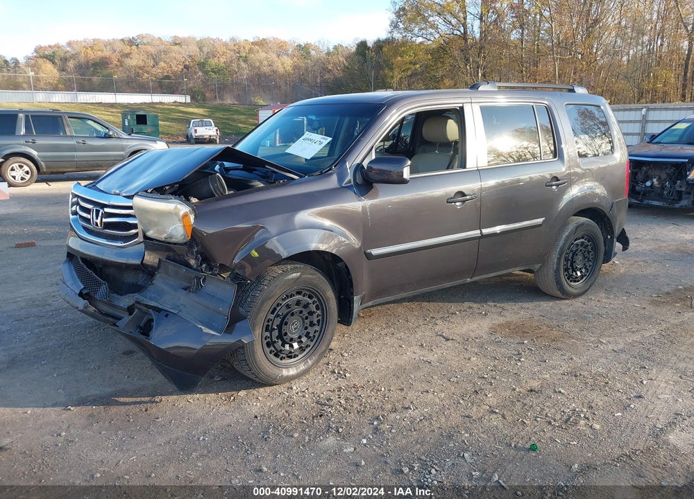 2013 HONDA PILOT TOURING VIN: 5FNYF4H94DB023994