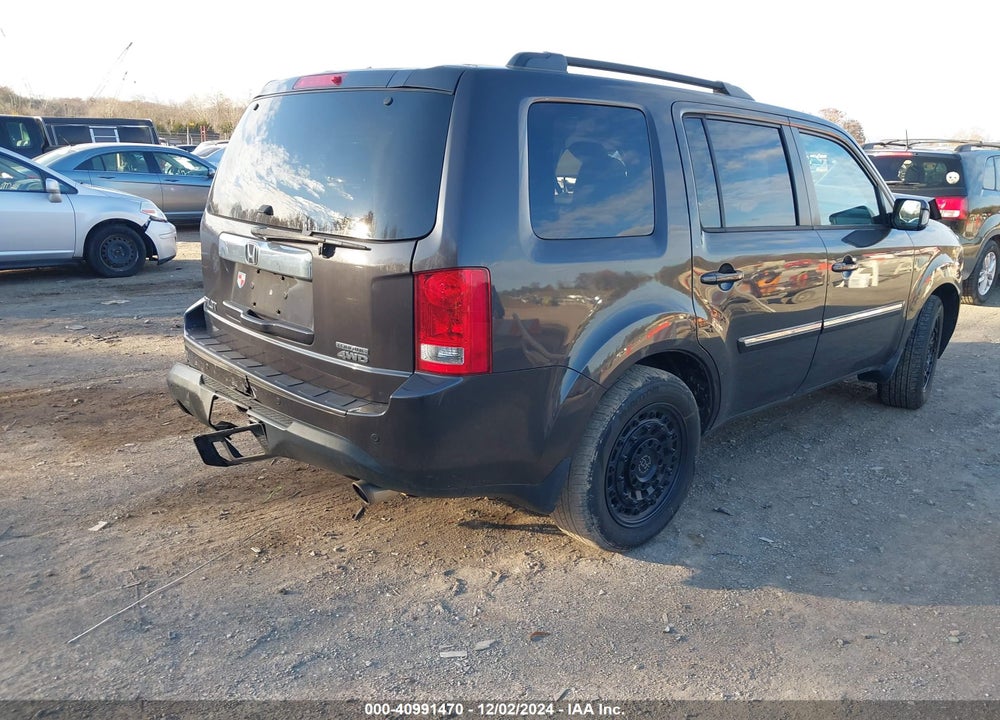 2013 HONDA PILOT TOURING VIN: 5FNYF4H94DB023994