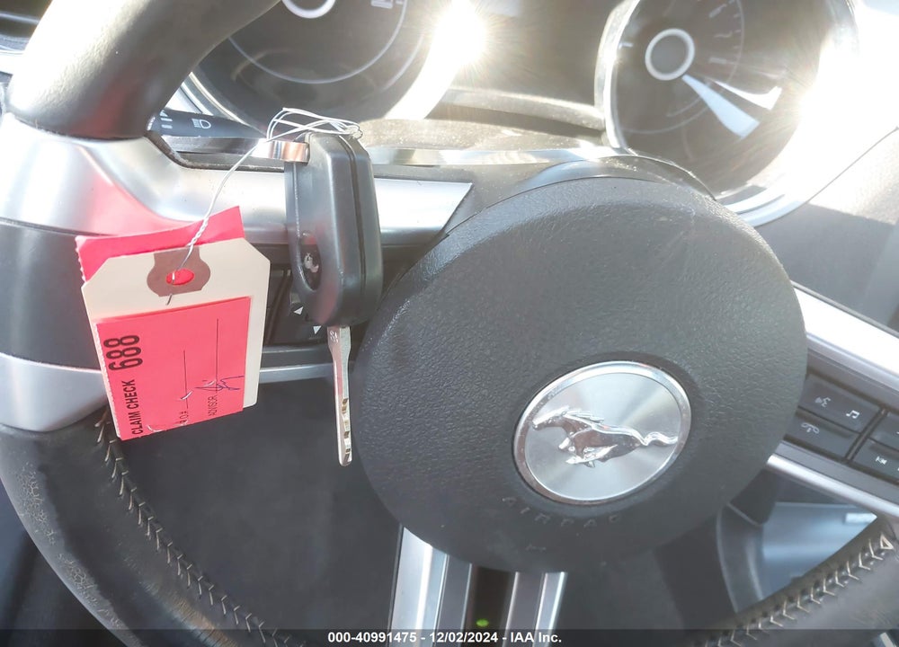 2014 FORD MUSTANG VIN: 1ZVBP8AM2E5305060