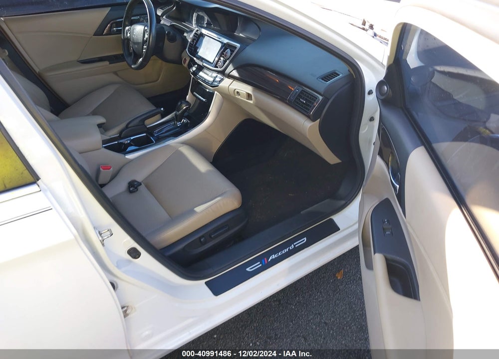 2016 HONDA ACCORD EX-L VIN: 1HGCR2F99GA069702