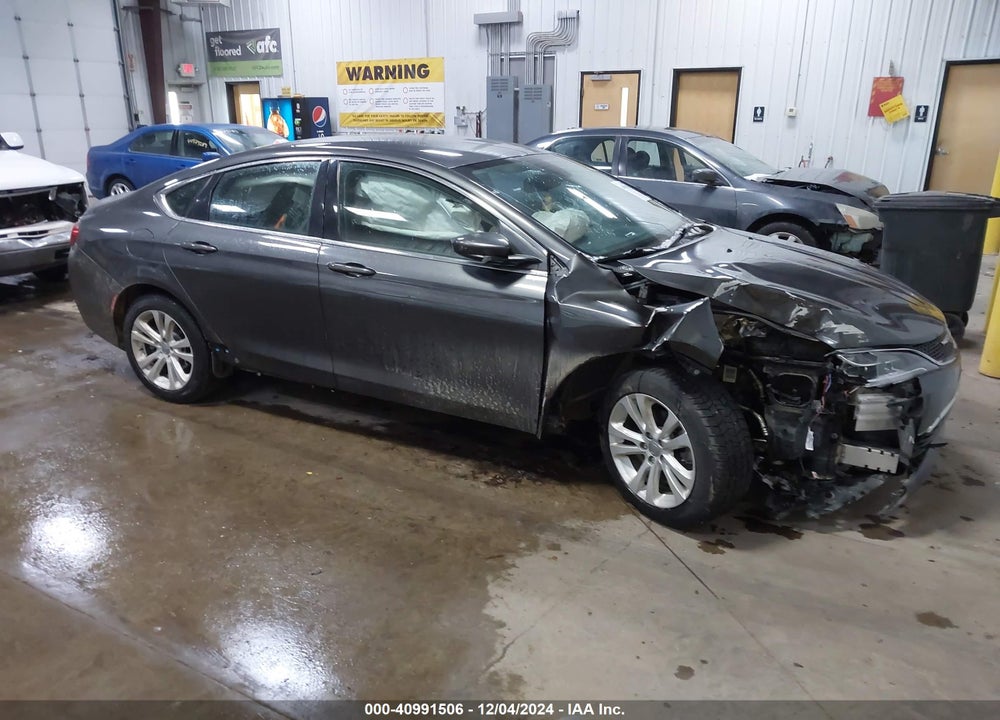 2015 CHRYSLER 200 LIMITED VIN: 1C3CCCAB2FN542240