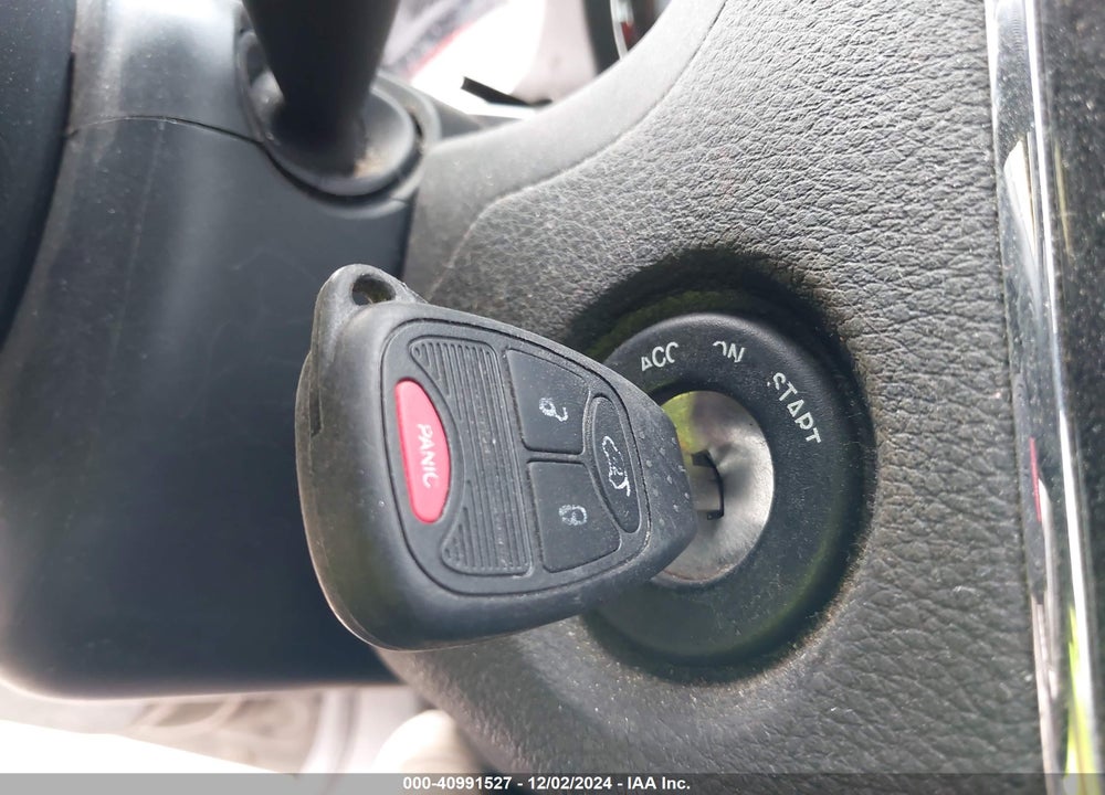 2012 CHRYSLER 200 LX VIN: 1C3CCBAG5CN228373