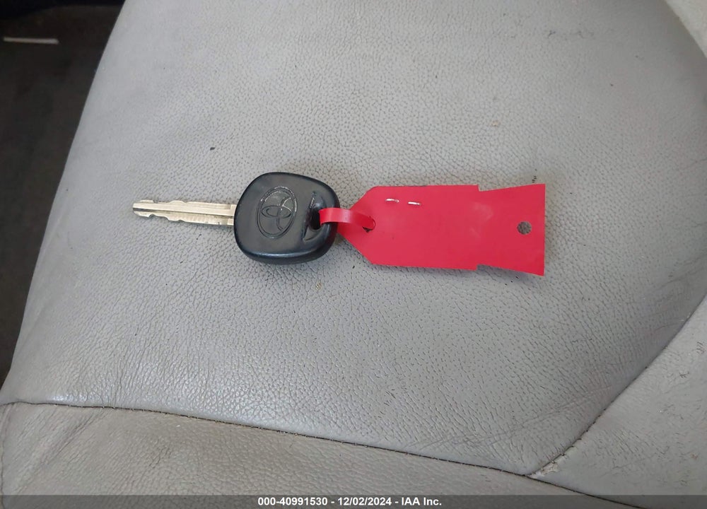 2008 TOYOTA RAV4 VIN: JTMZD33V986057150