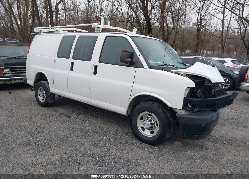 2018 CHEVROLET EXPRESS 2500 WORK VAN VIN: 1GCWGAFP6J1340801