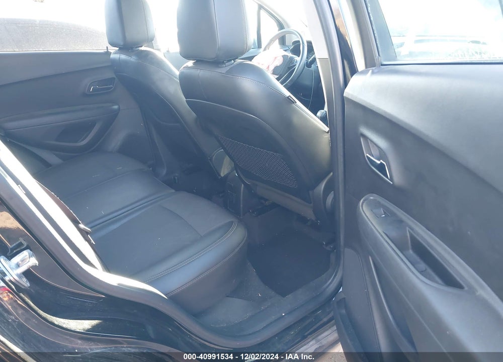 2020 CHEVROLET TRAX FWD LT VIN: KL7CJLSB1LB008155