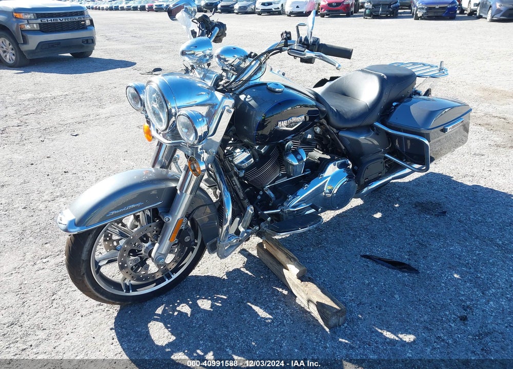 2022 HARLEY-DAVIDSON FLHR VIN: 1HD1FBC13NB653712