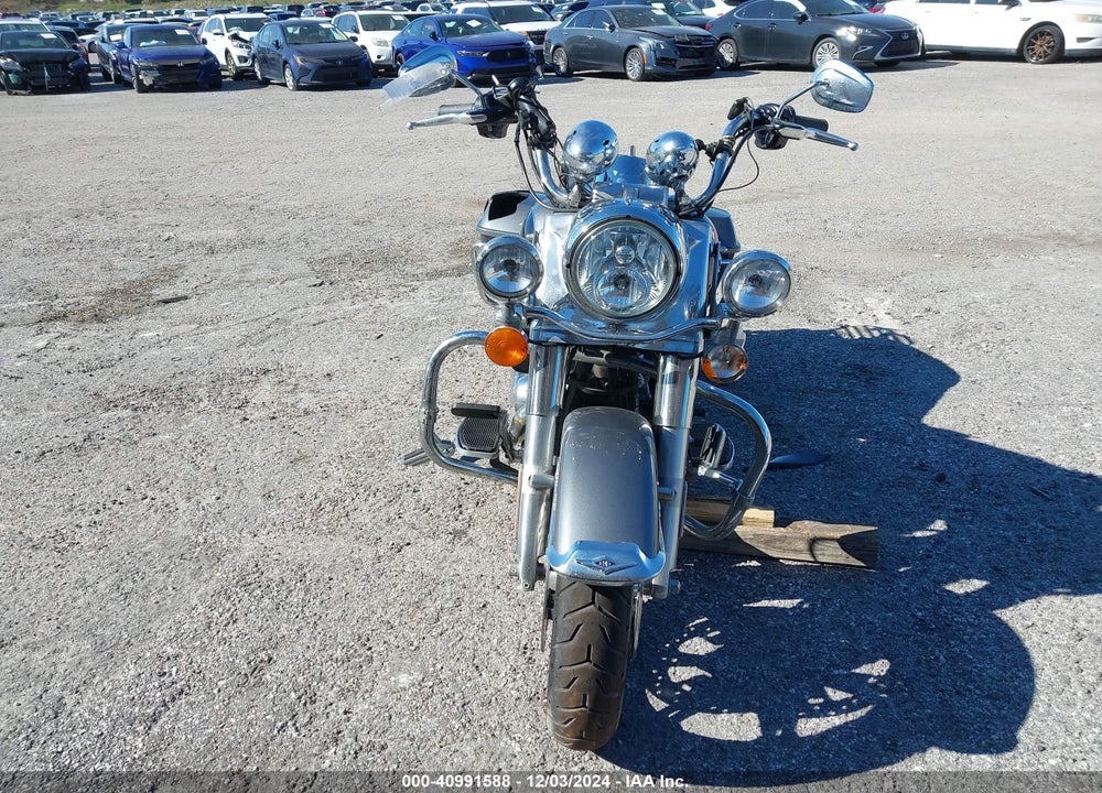2022 HARLEY-DAVIDSON FLHR VIN: 1HD1FBC13NB653712