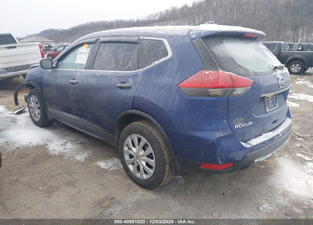 2017 NISSAN ROGUE S VIN: JN8AT2MV1HW012586