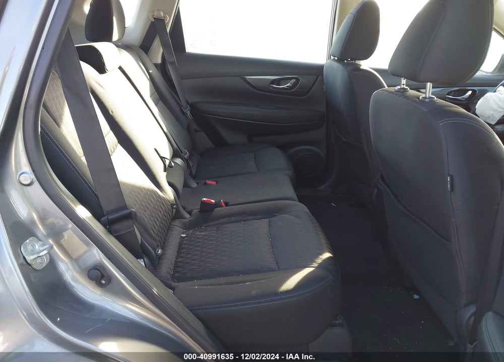 2018 NISSAN ROGUE S VIN: KNMAT2MV3JP523387