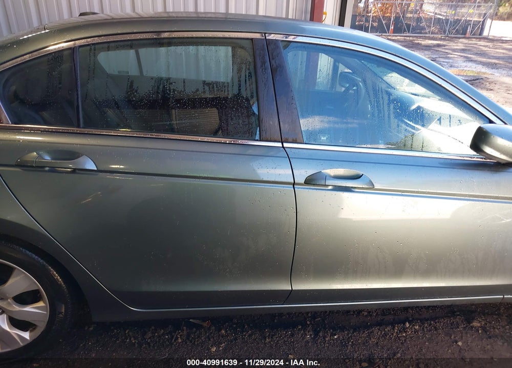 2009 HONDA ACCORD VIN: 1HGCP26899A062555