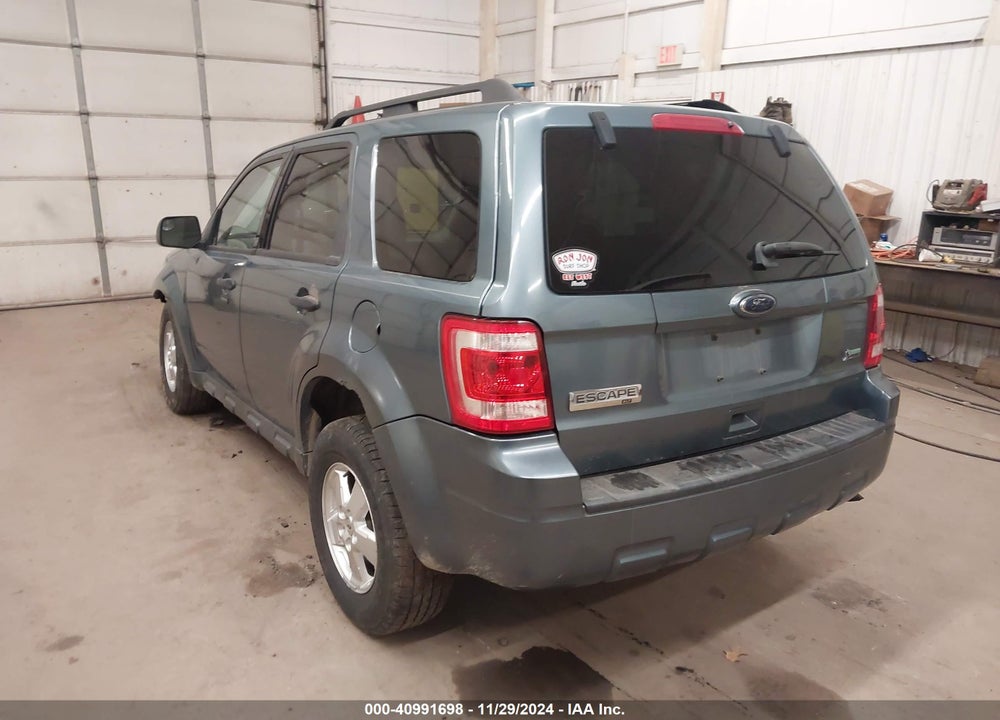 2010 FORD ESCAPE XLT VIN: 1FMCU9DG7AKD37814