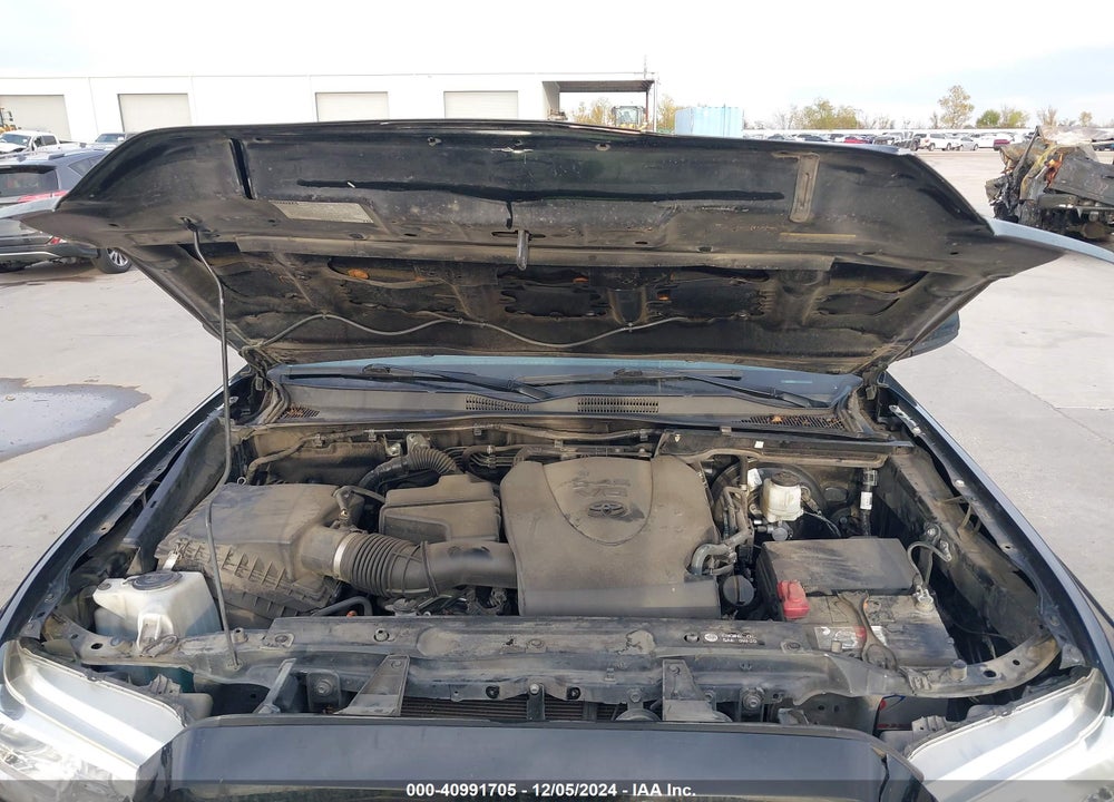 2019 TOYOTA TACOMA VIN: 5TFAZ5CN4KX076443
