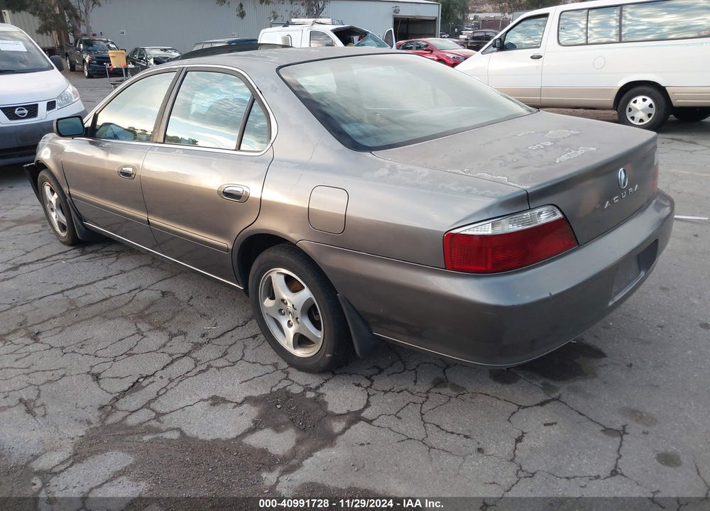 2002 ACURA TL 3.2 VIN: 19UUA56642A051037