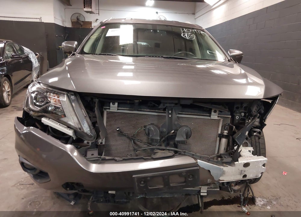 2019 NISSAN PATHFINDER VIN: 5N1DR2MM0KC614415