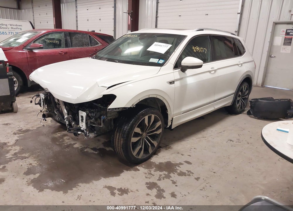 2020 VOLKSWAGEN TIGUAN 2.0T SEL PREMIUM R-LINE VIN: 3VV4B7AX0LM004892