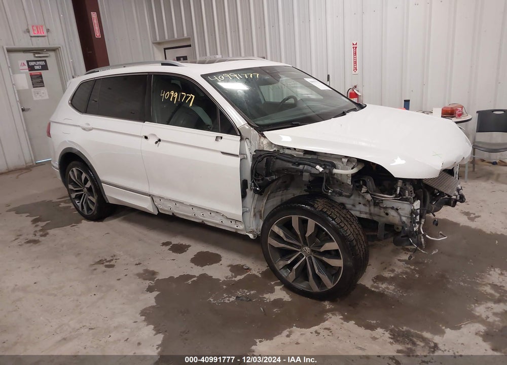 2020 VOLKSWAGEN TIGUAN 2.0T SEL PREMIUM R-LINE VIN: 3VV4B7AX0LM004892
