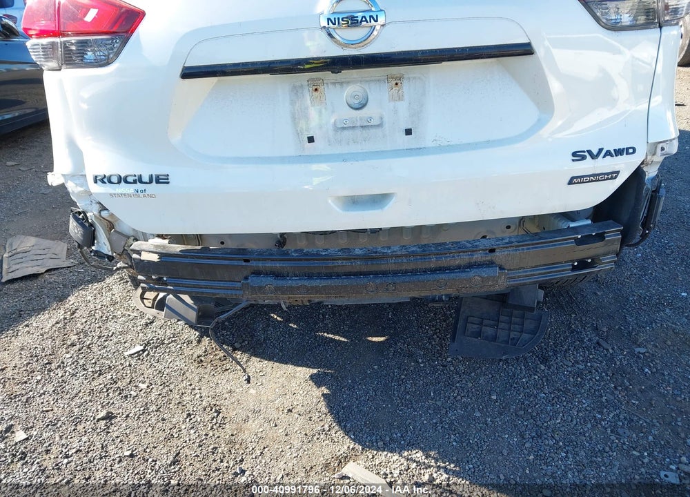 2018 NISSAN ROGUE SV VIN: 5N1AT2MV3JC745494