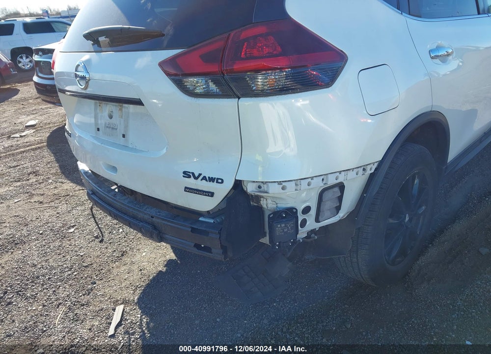 2018 NISSAN ROGUE SV VIN: 5N1AT2MV3JC745494