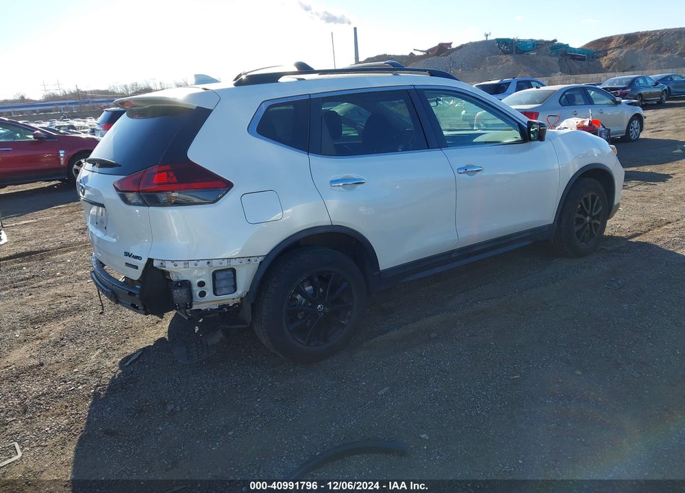 2018 NISSAN ROGUE SV VIN: 5N1AT2MV3JC745494