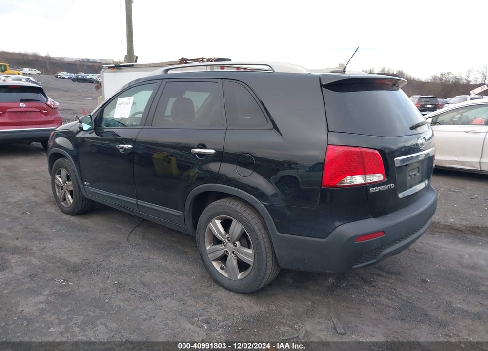 2013 KIA SORENTO EX V6 VIN: 5XYKUDA27DG413537