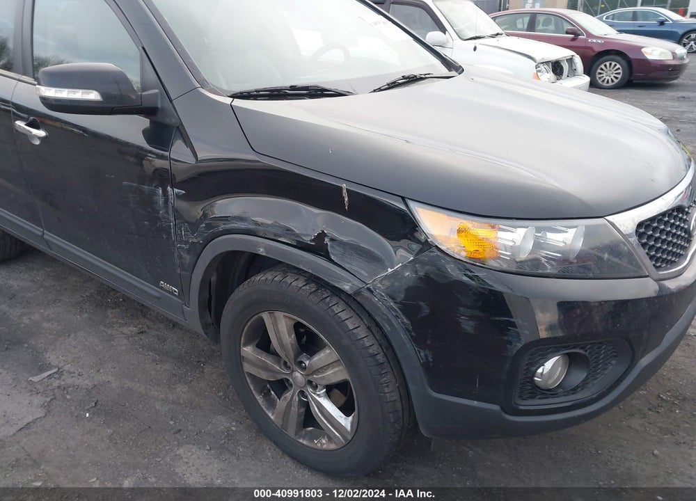 2013 KIA SORENTO EX V6 VIN: 5XYKUDA27DG413537