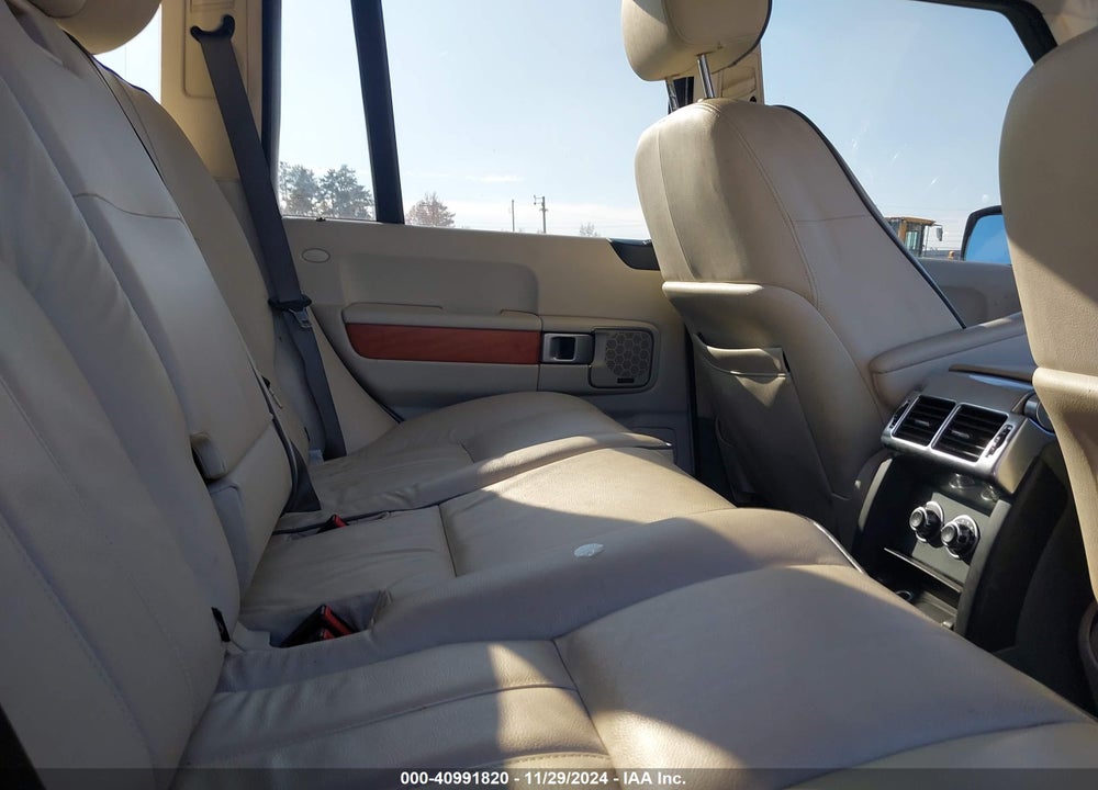 2008 LAND ROVER RANGE ROVER HSE VIN: SALME15468A267162