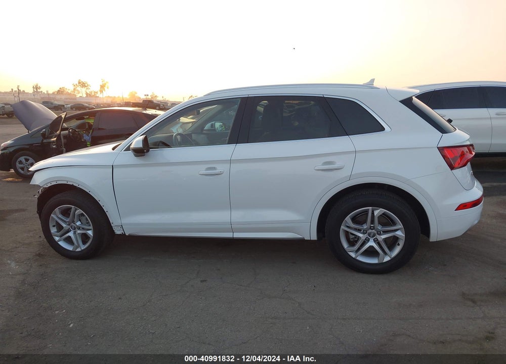 2018 AUDI Q5 2.0T PREMIUM VIN: WA1BNAFY8J2207054