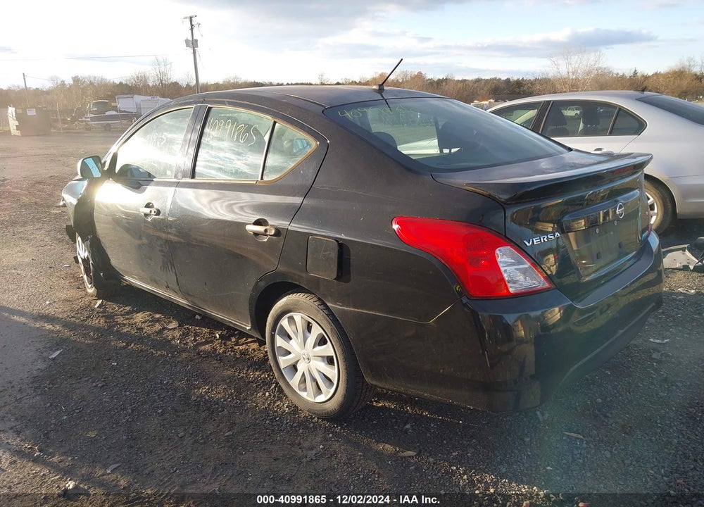 2015 NISSAN VERSA 1.6 S+ VIN: 3N1CN7AP3FL935286
