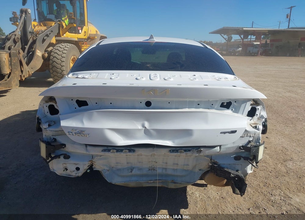 2022 KIA K5 VIN: 5XXG64J2XNG137702
