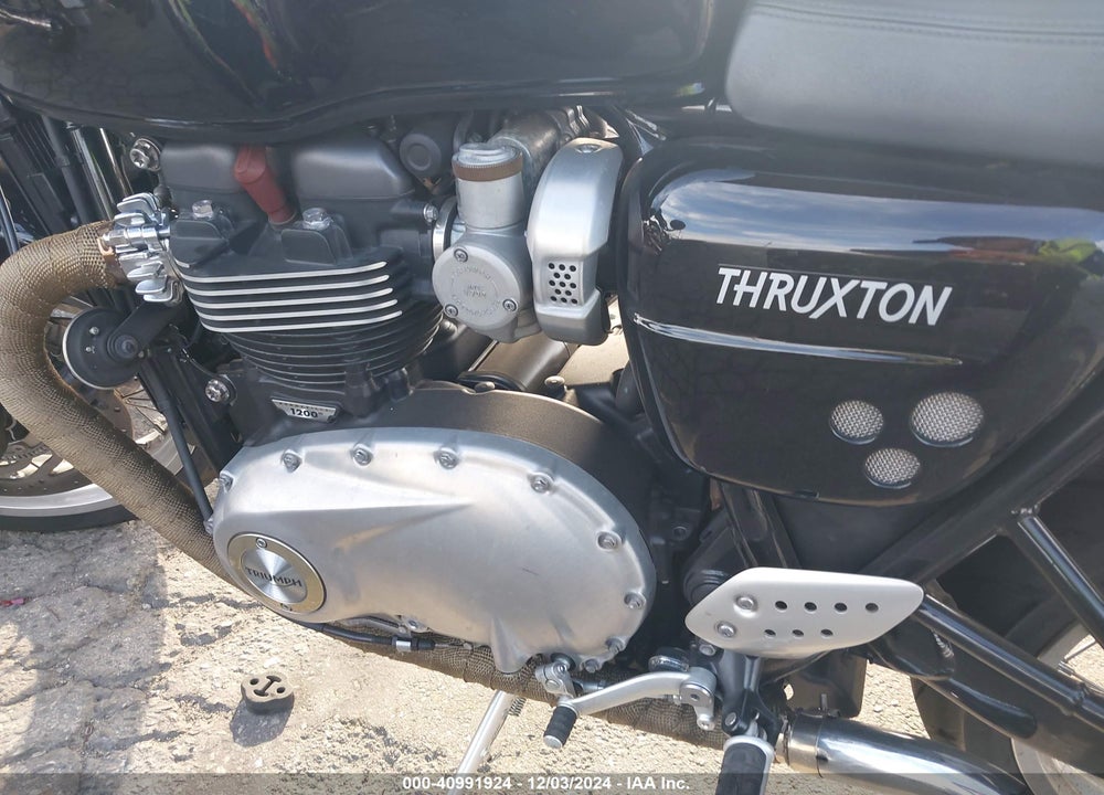 2016 TRIUMPH MOTORCYCLE THRUXTON 1200 VIN: SMTD20HF4GT761175
