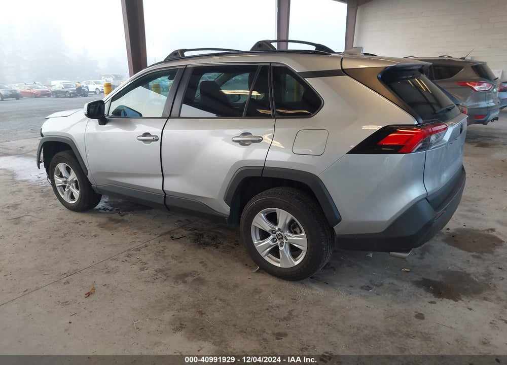 2021 TOYOTA RAV4 XLE VIN: 2T3P1RFV0MW243067