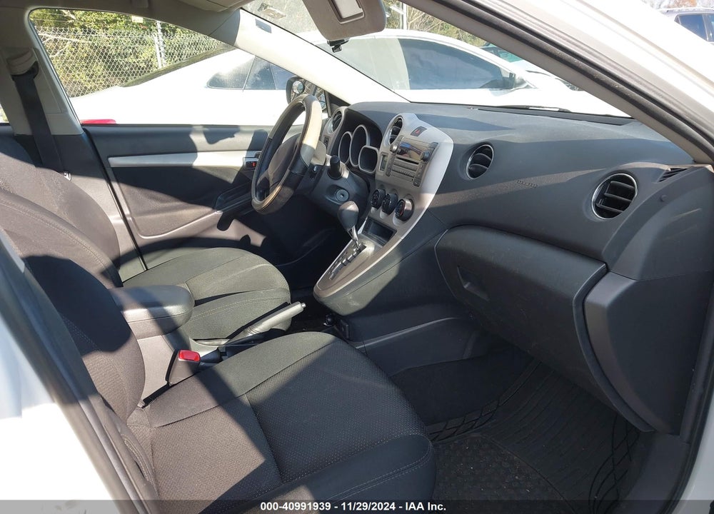 2010 PONTIAC VIBE VIN: 5Y2SP6E88AZ403193