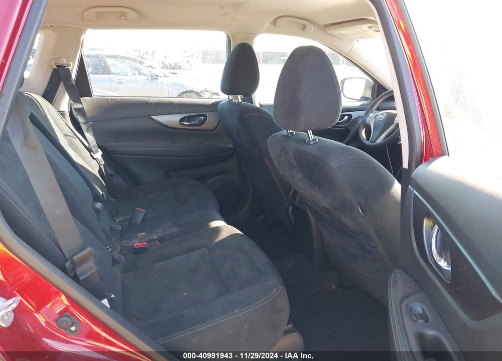 2016 NISSAN ROGUE S VIN: JN8AT2MT0GW011197