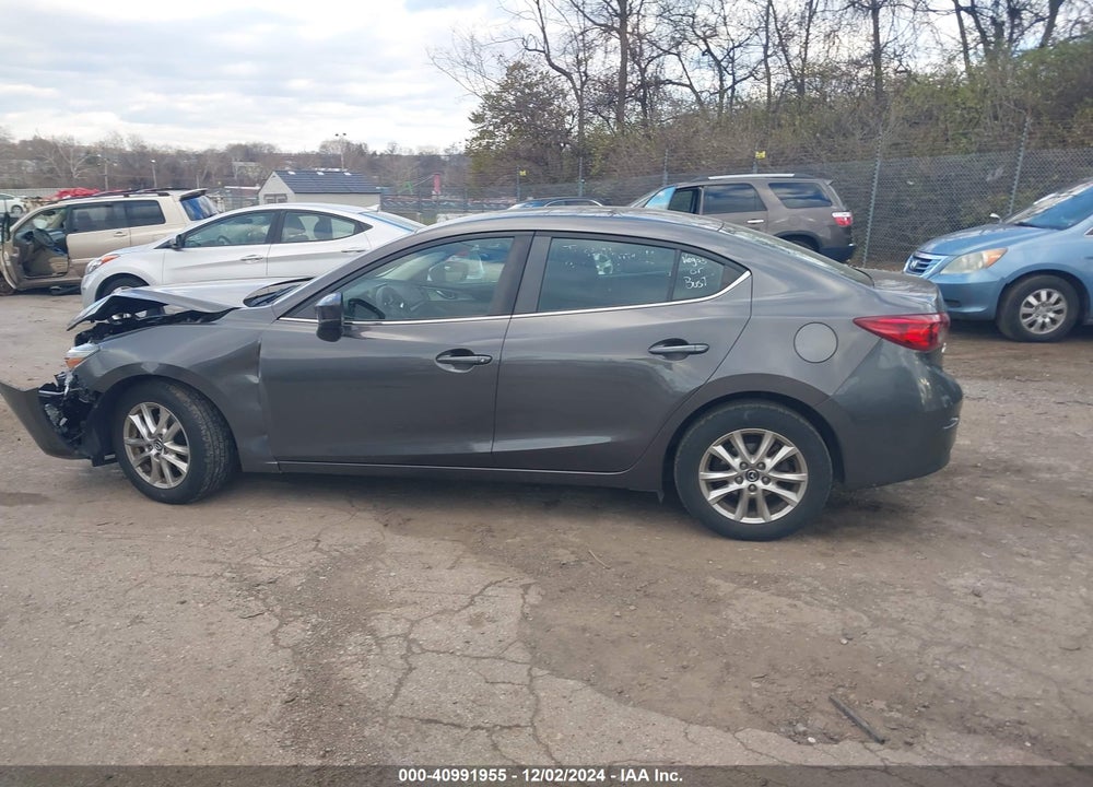 2018 MAZDA 3 SPORT VIN: 3MZBN1U74JM229090