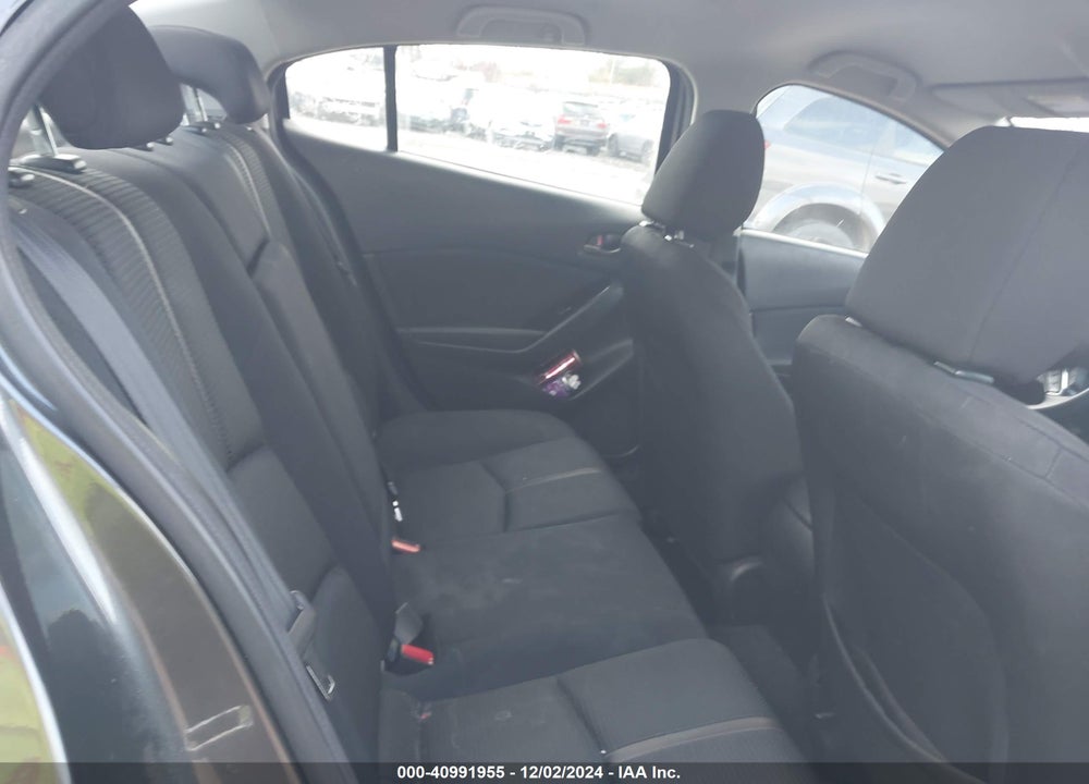 2018 MAZDA 3 SPORT VIN: 3MZBN1U74JM229090