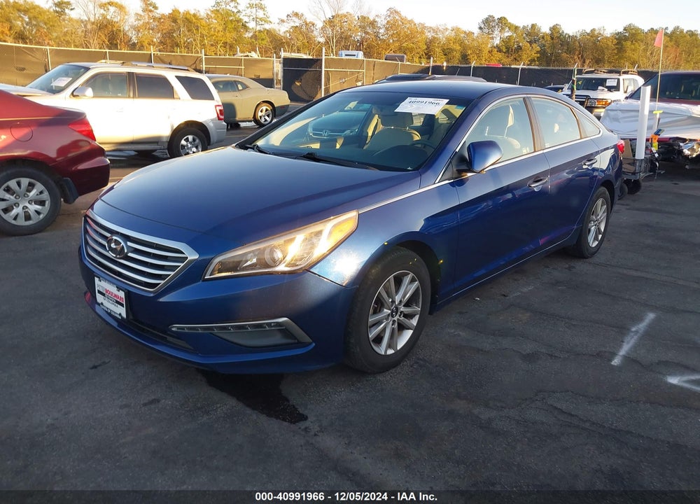 2015 HYUNDAI SONATA SE VIN: 5NPE24AF7FH157160