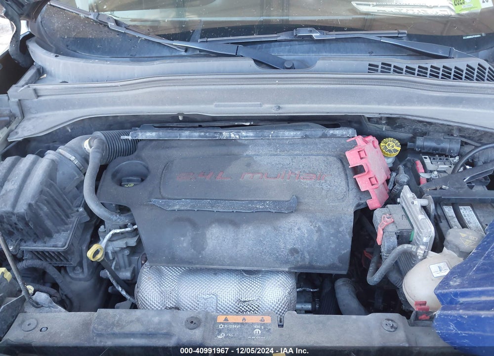 2018 JEEP RENEGADE LATITUDE 4X4 VIN: ZACCJBBB8JPH84864