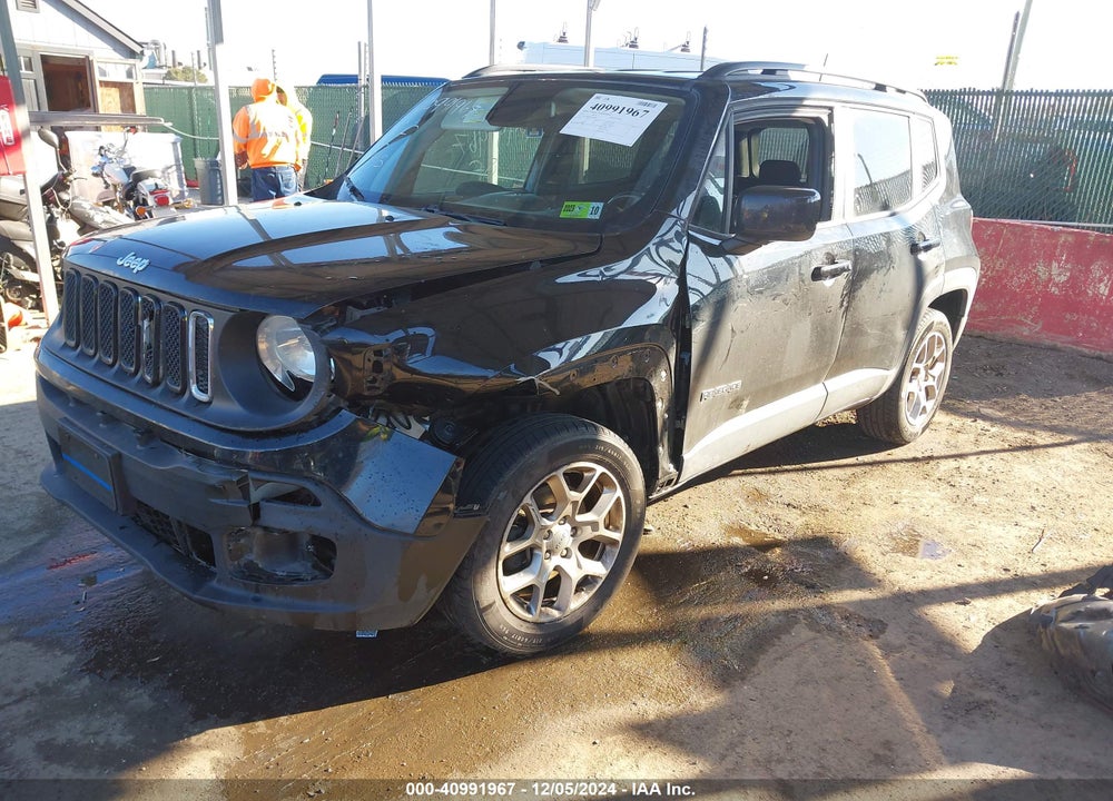 2018 JEEP RENEGADE LATITUDE 4X4 VIN: ZACCJBBB8JPH84864