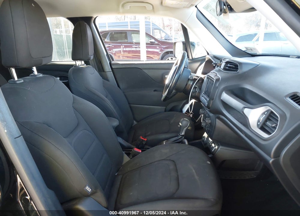 2018 JEEP RENEGADE LATITUDE 4X4 VIN: ZACCJBBB8JPH84864