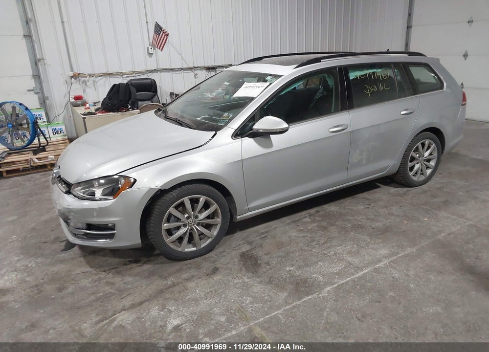 2016 VOLKSWAGEN GOLF SPORTWAGEN TSI SE 4-DOOR VIN: 3VWC17AU3GM503451