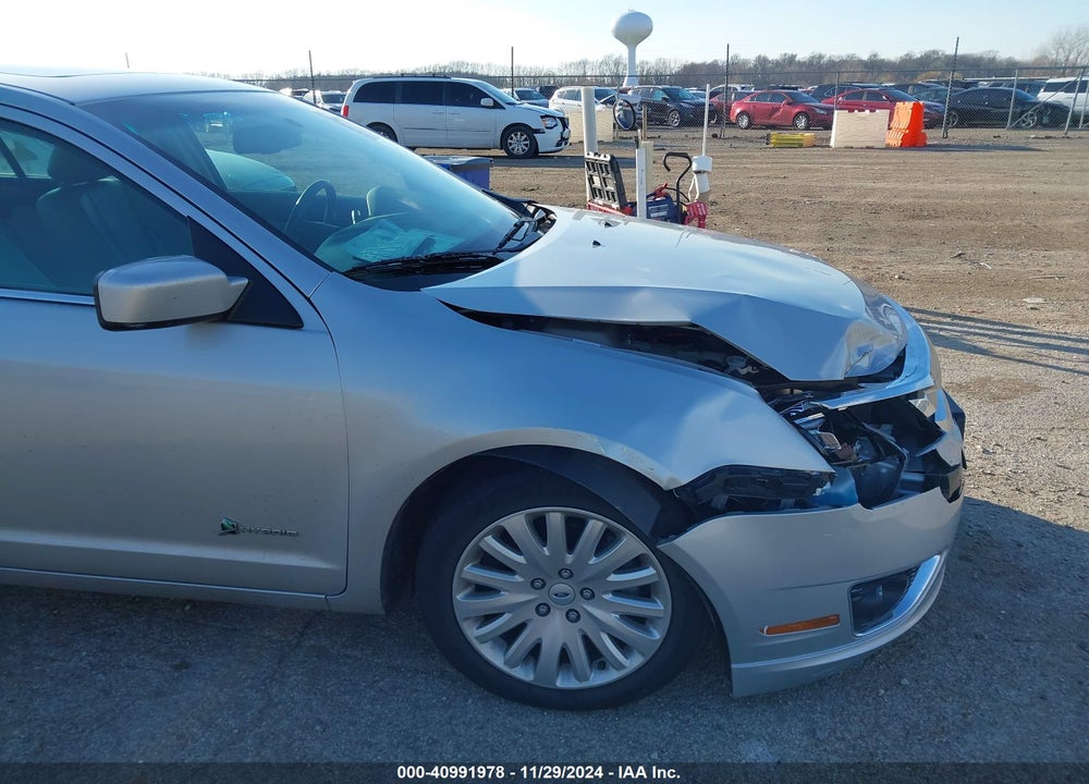2010 FORD FUSION HYBRID VIN: 3FADP0L31AR133585