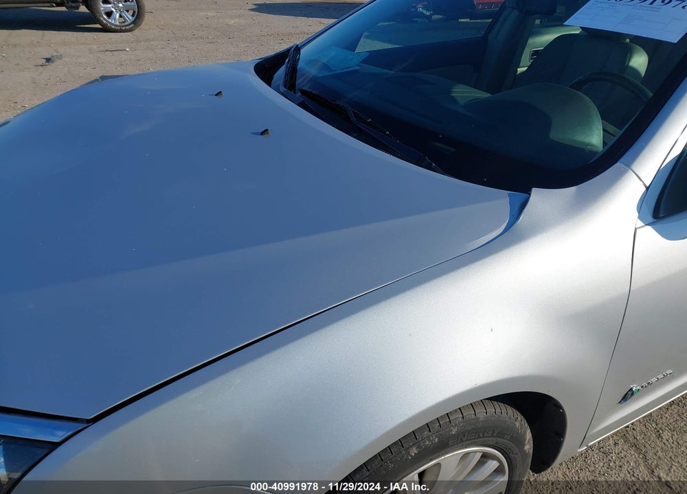 2010 FORD FUSION HYBRID VIN: 3FADP0L31AR133585