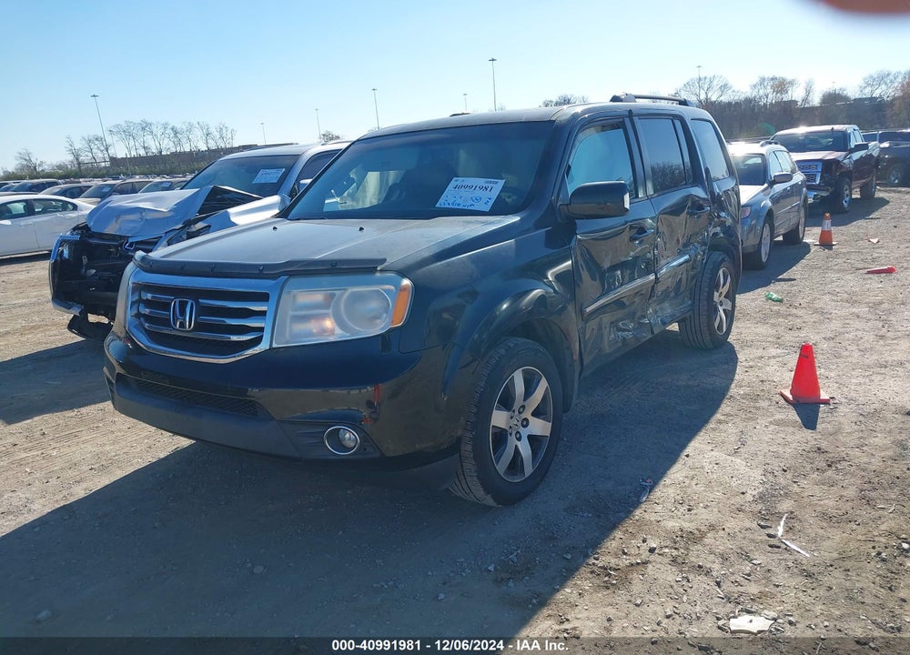 2012 HONDA PILOT TOURING VIN: 5FNYF3H94CB030761