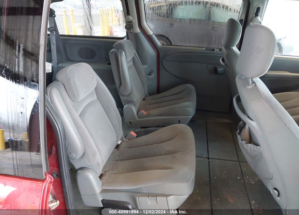 2006 CHRYSLER TOWN & COUNTRY LX VIN: 2A8GP44R16R743560