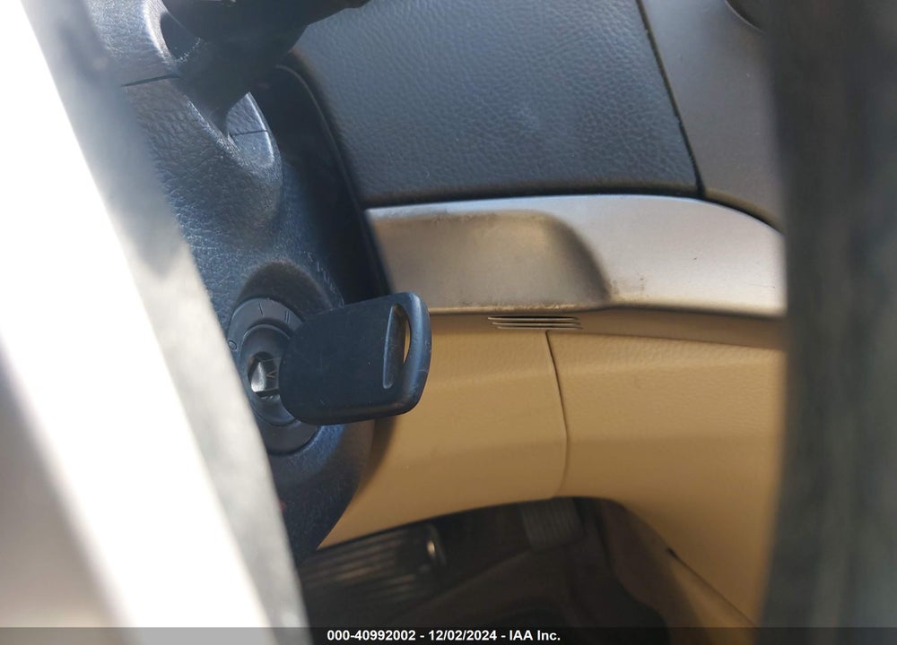 2011 HONDA ACCORD 2.4 LX VIN: 1HGCP2F33BA071200