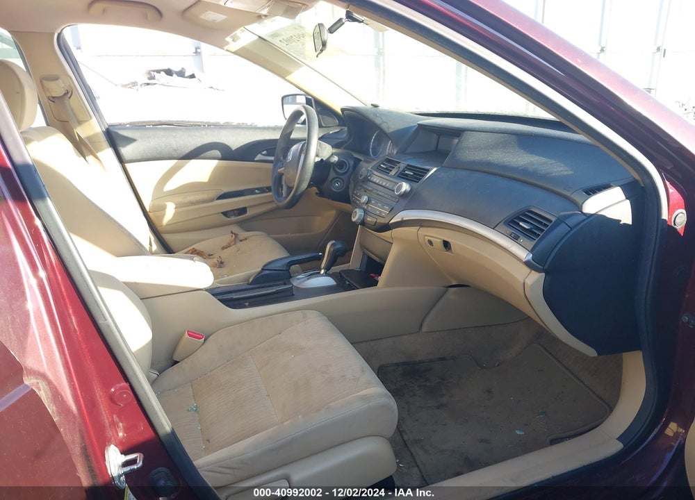 2011 HONDA ACCORD 2.4 LX VIN: 1HGCP2F33BA071200