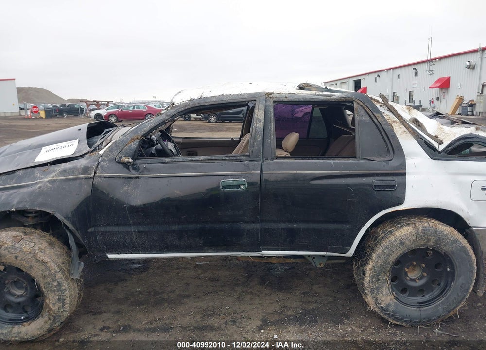 1998 TOYOTA 4RUNNER VIN: JT3HM84R5W0028825