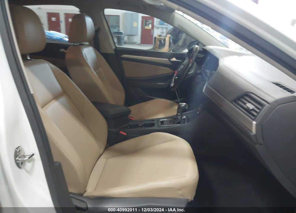 2019 VOLKSWAGEN JETTA VIN: 3VWC57BU8KM101033