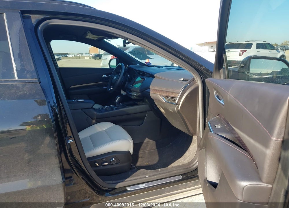 2019 CADILLAC XT4 SPORT VIN: 1GYFZER47KF174922